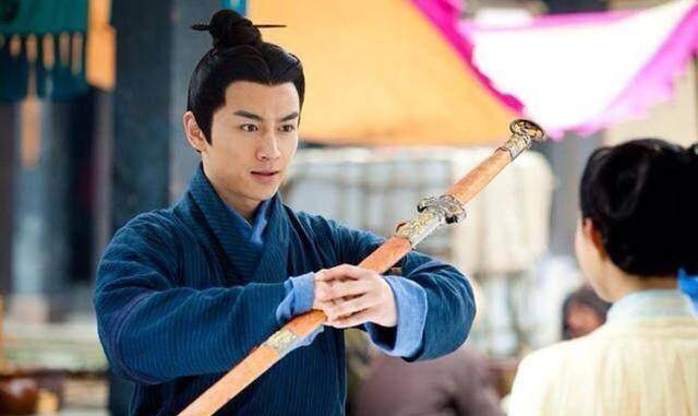 原创高澄先生我有无皇帝命算命先生你没有你身后那个傻子有