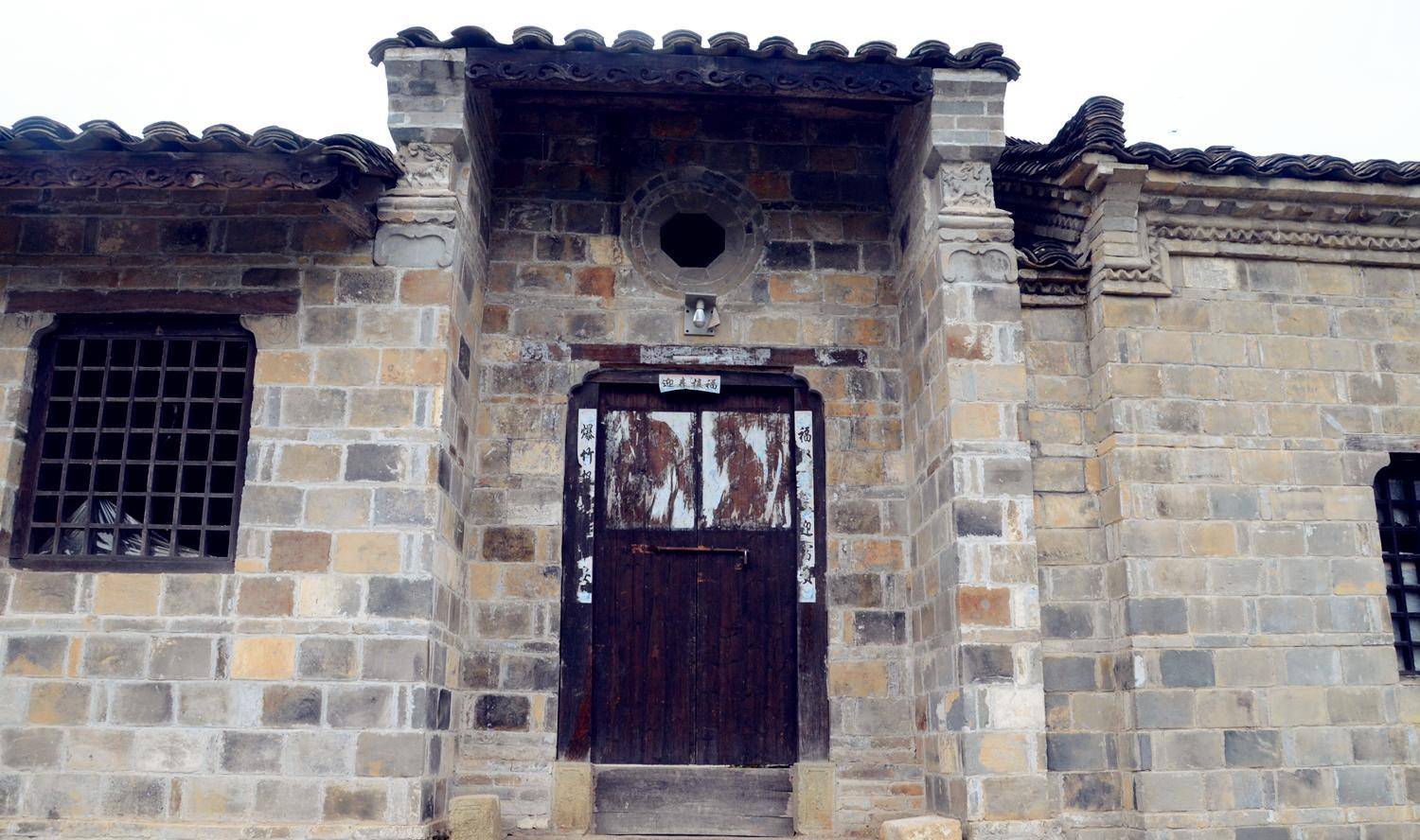 走进河南信阳丁李湾村这里为何会有保持完好的徽派建筑