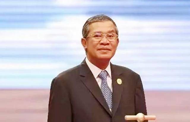 原创柬埔寨总理洪森宁愿交1亿美元关税也不会用主权换1亿美元