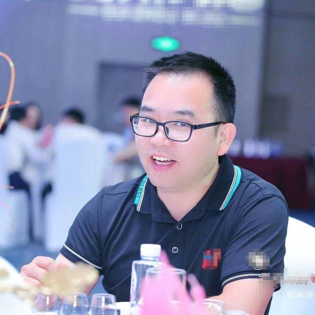 14岁砖厂打工,干过抽沙,当过厂长,如今成企业老板_胡一刀_小时候_工资