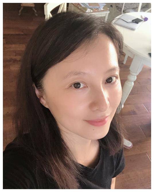 情深雨蒙蒙可云近照导演与相识7天闪婚如今如何