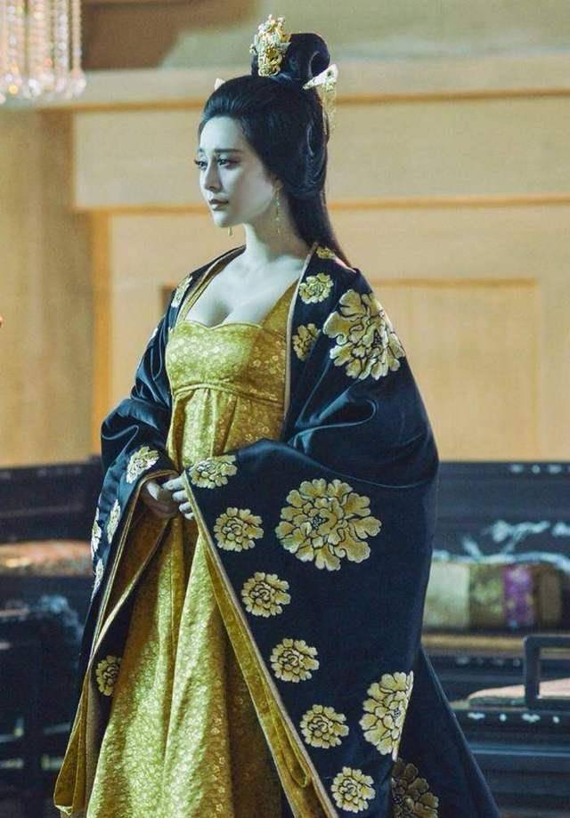 原创杨贵妃那么胖比标准身材要胖18斤为何唐玄宗还那么爱她呢