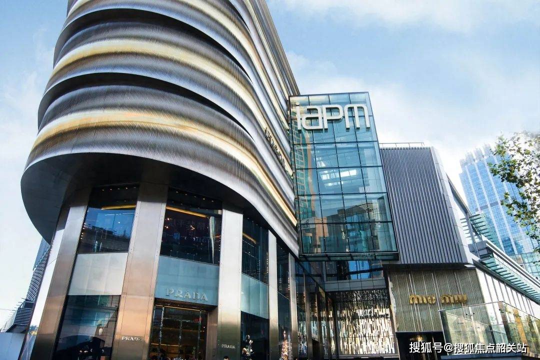 新鸿基南站icc峻銮售楼处电话4009908525转880