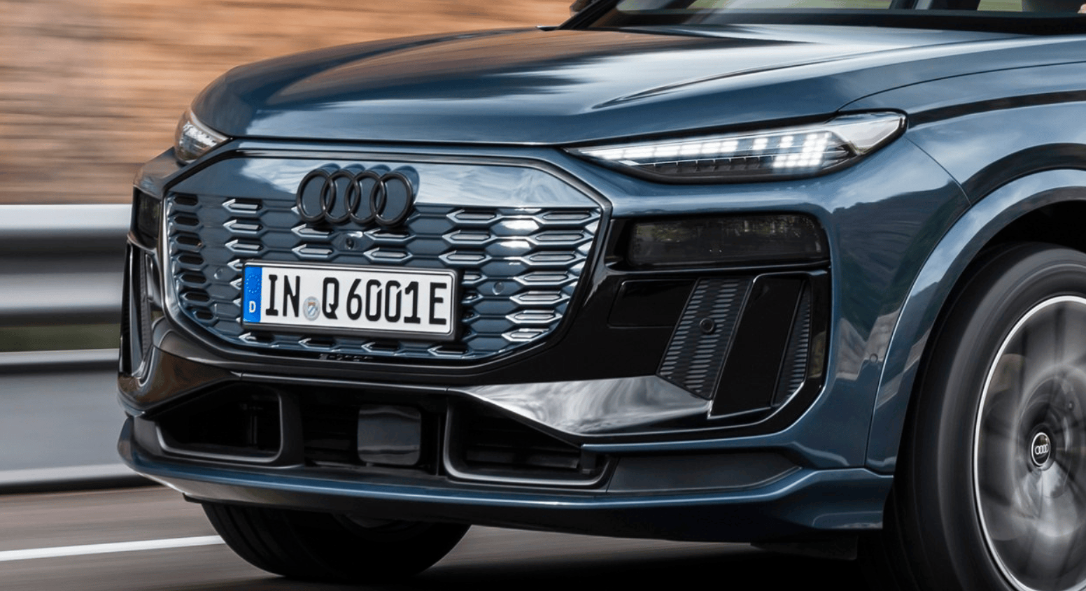奥迪q6 e-tron全球首发,和保时捷联合开发,起步74700欧元_搜狐汽车