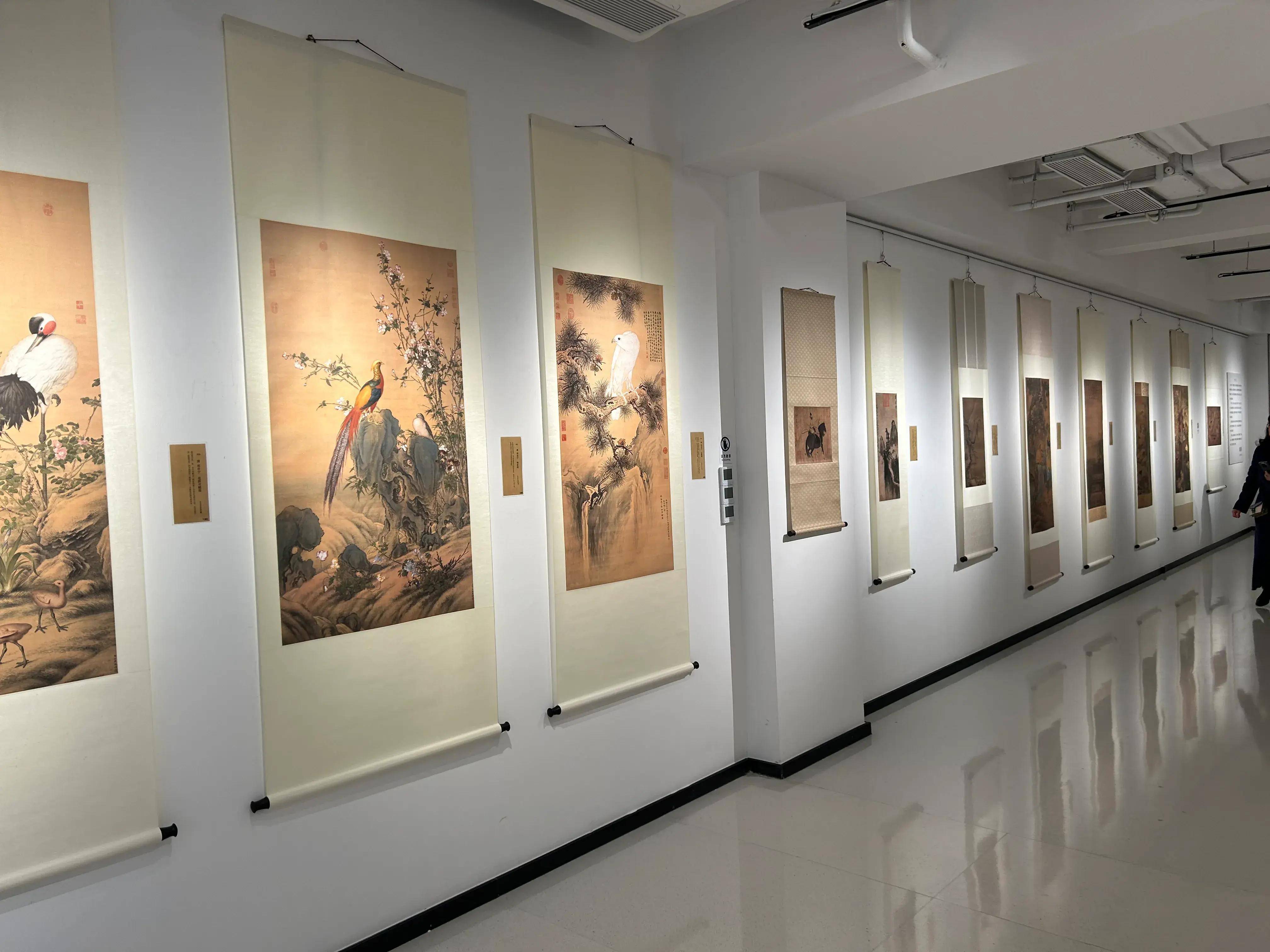 主办方负责人,知名文化策展人,赤青美术馆馆长潘军明先生与szm双滋