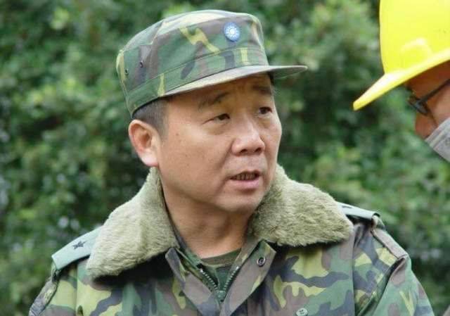 原创东部战区出手台军新造潜艇危险台少将大陆卸下炮衣警告台军