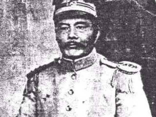 张仁奎大儒梁任公有言:"英雄故能造时势,时势亦能造英雄.