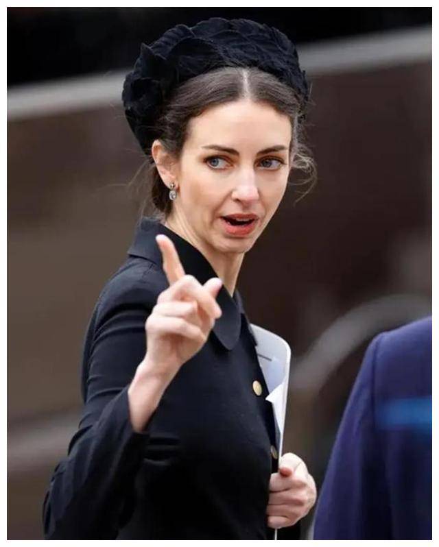 王室绯闻女主角反击,澄清涉入凯特婚事,首度回应_罗斯·汉伯里_威廉