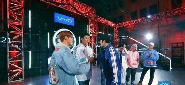 二次错失高手,鹿晗和王嘉尔的优柔寡断成致命弱点_陈伟霆_宋茜_结果