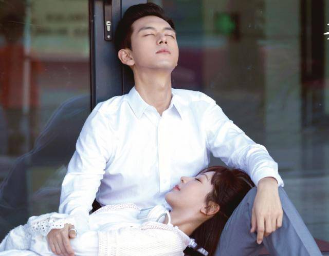 原创亲爱的热爱的大结局佟年韩商言举办婚礼小米向亚亚求婚