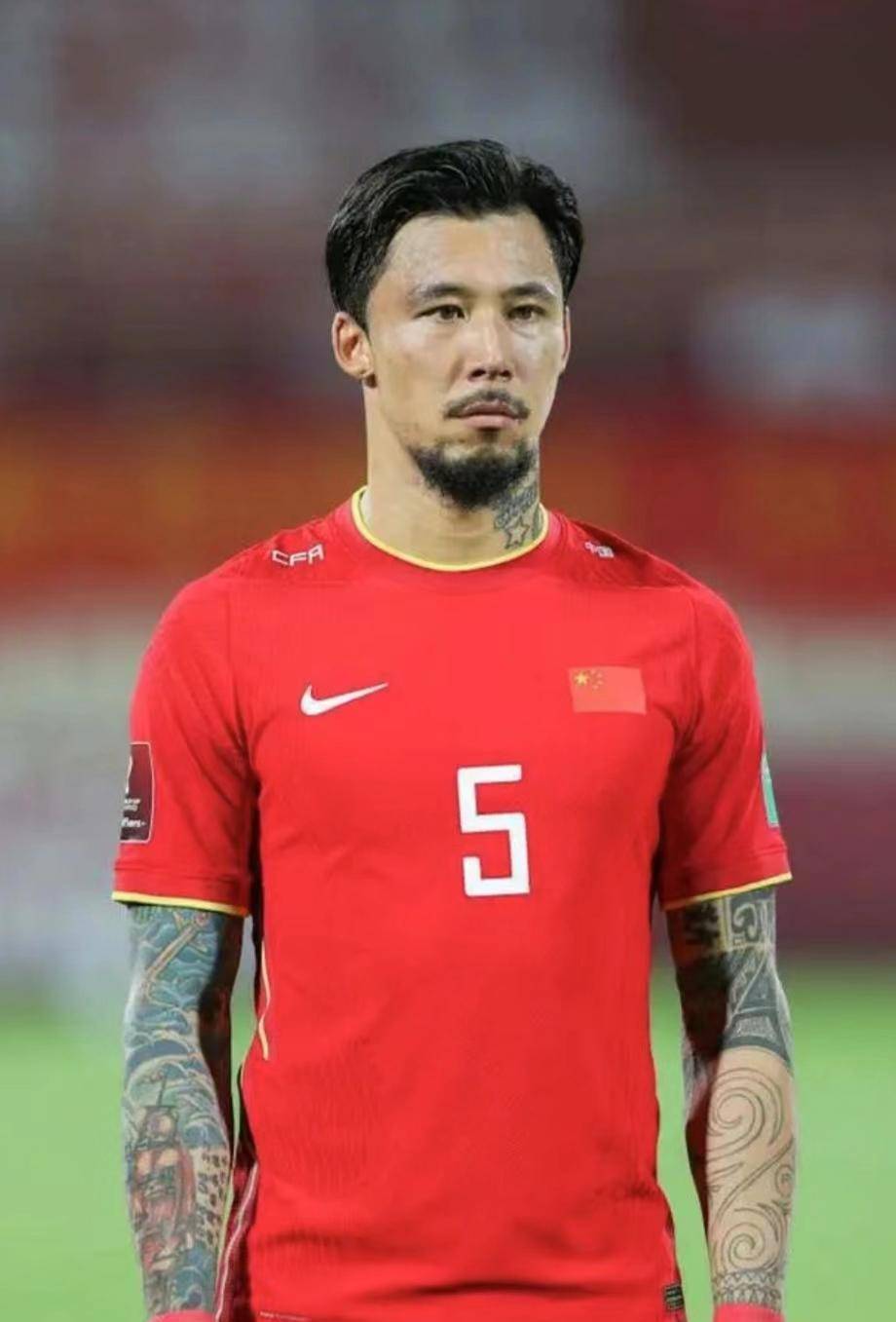 从亚洲顶级后卫到铁心退出,张琳芃状态下滑严重,主场出战成谜_比赛