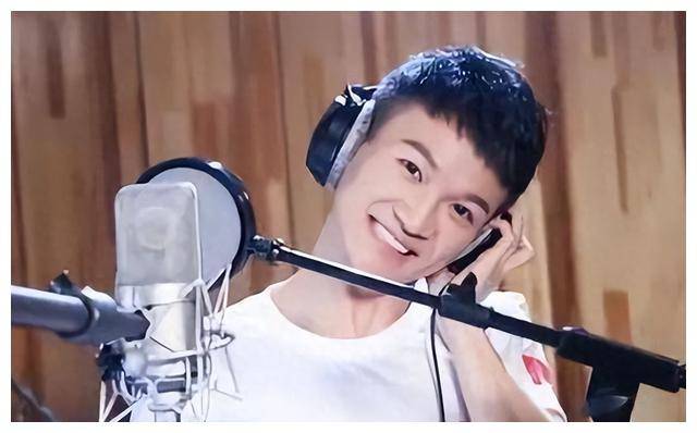 哟,各位小可爱们!