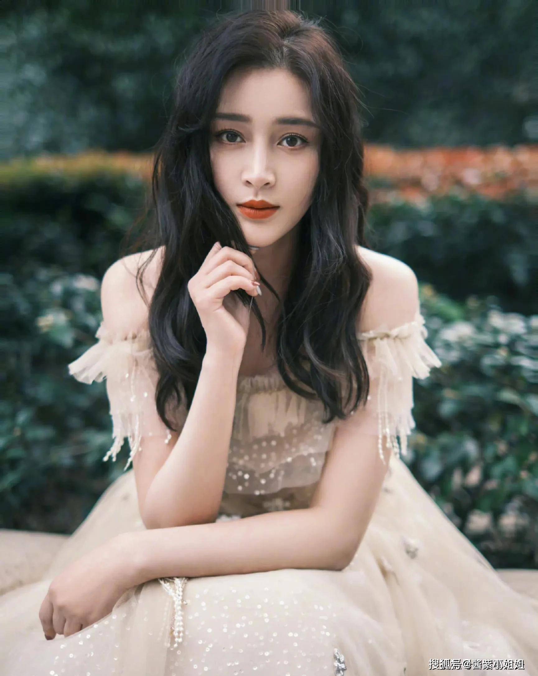 最美潘金莲甘婷婷这尤物身材太性感了