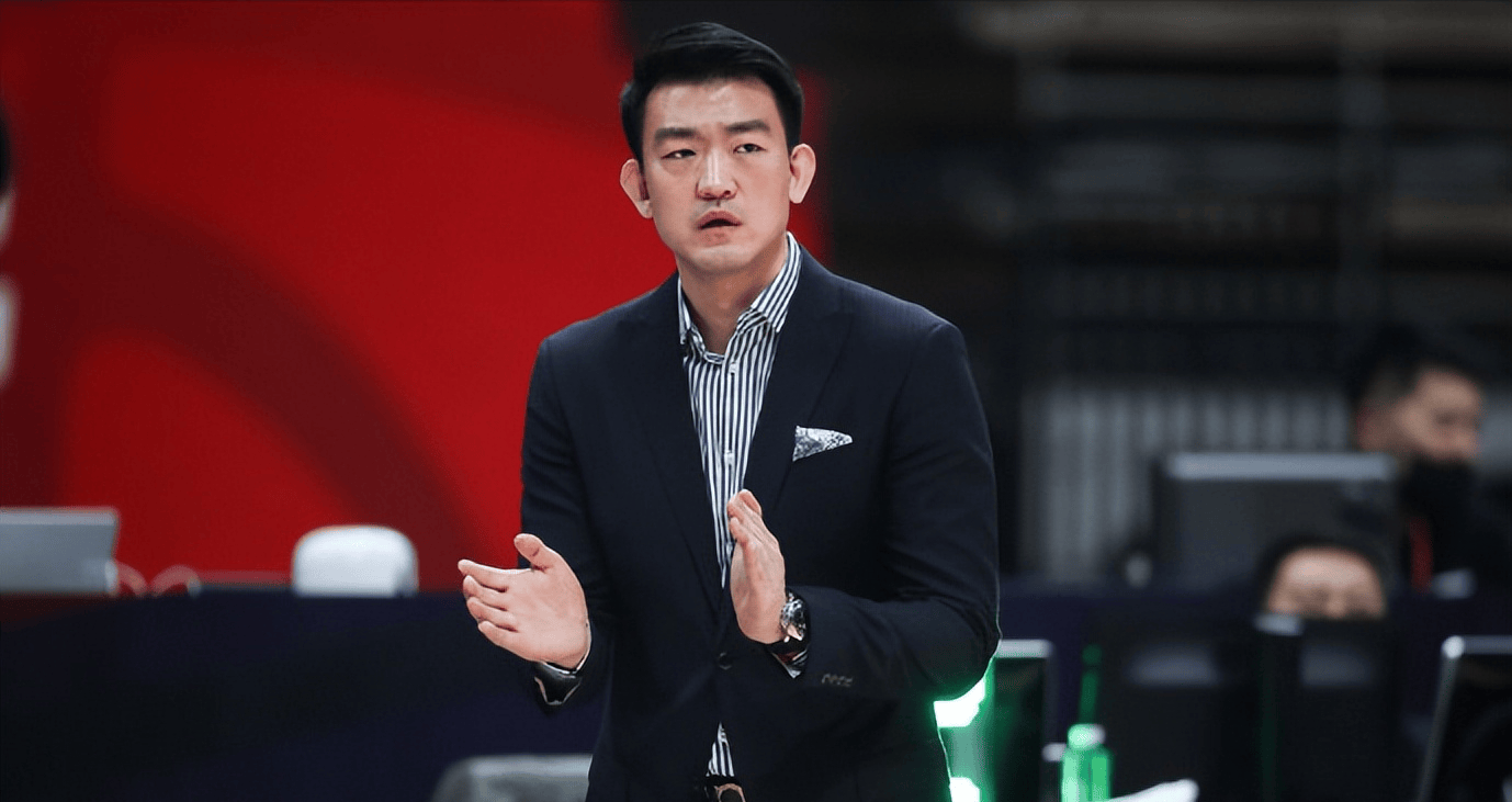 原创广厦新外援身高1米88曾代表湖人队参加过nba夏季联赛