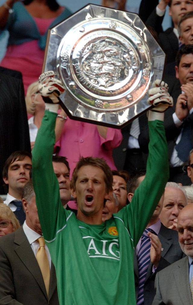 英超历史最佳门将:名宿三人之争_纳纳_切赫_曼联的