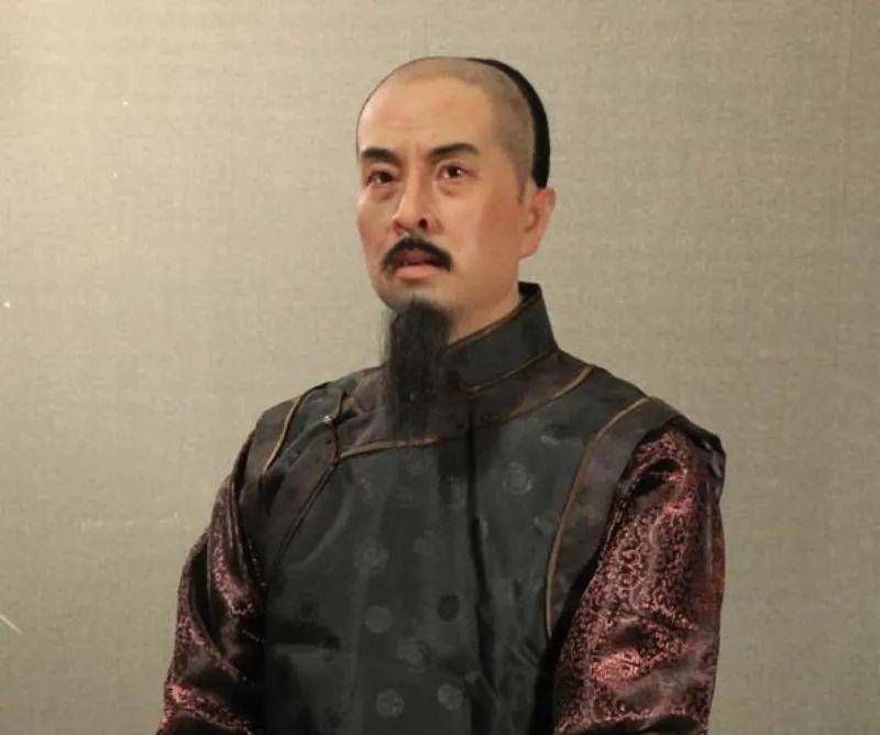 被康熙视为家人备受呵护的曹雪芹家族为什么会被雍正抄家