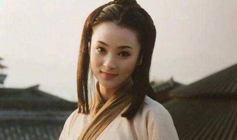 河底,然而美貌也只是被利用的砝码,为了复国引诱吴王沉迷美色终至灭国