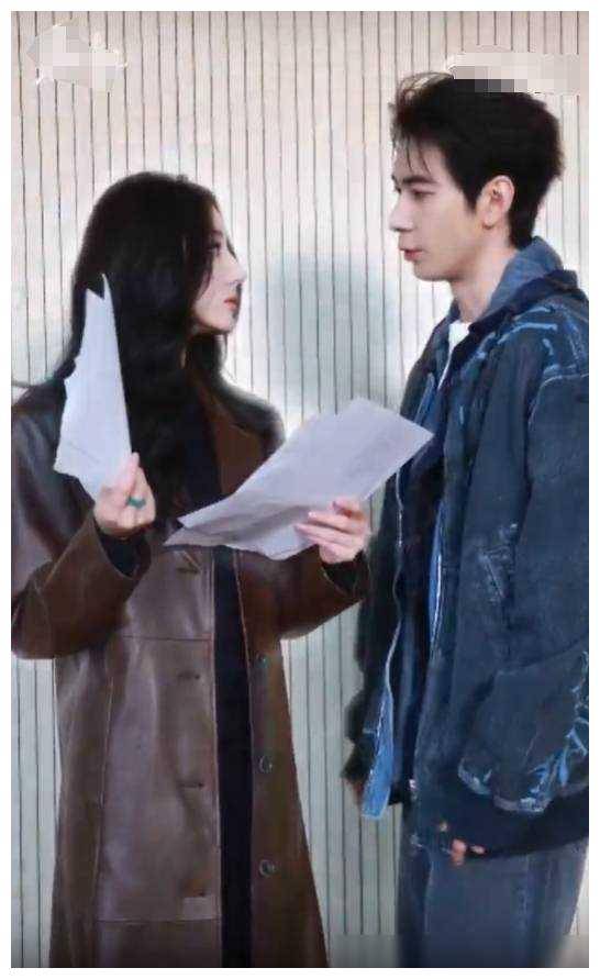 迪丽热巴陈星旭浓颜出演枭起青壤正式开机