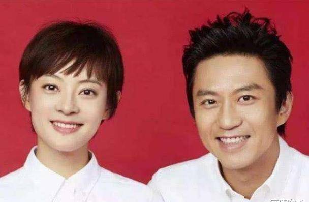 有种"自信"叫papi酱结婚照,别人都画淡妆出镜,只有她素颜_冯绍峰_唐艺