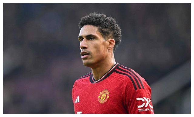 原创珍馐曼联瓦拉内或离队拜仁不踢门后卫寻新航路