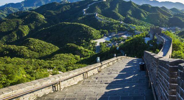 篡位成功后的朱棣为何要放弃富庶繁华的南京转而迁都北京