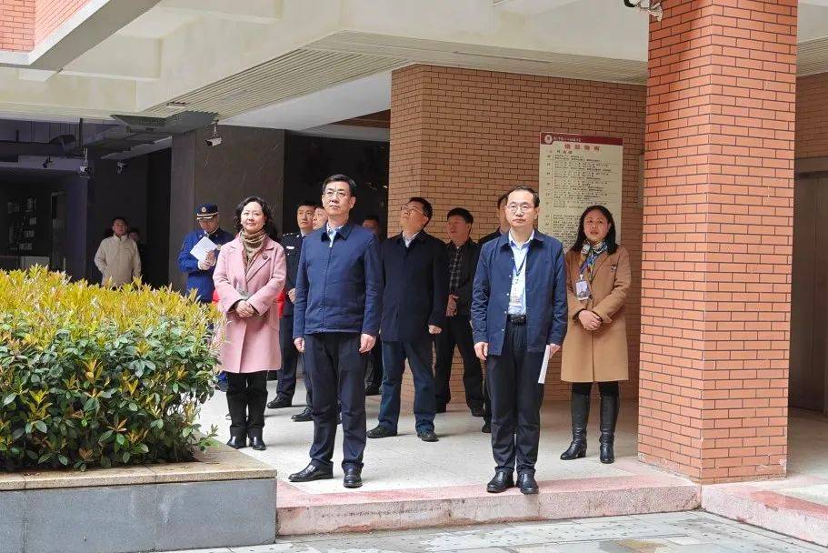 南京市第二十七初级中学消防演练暨第29个全国中小学生安全教育日