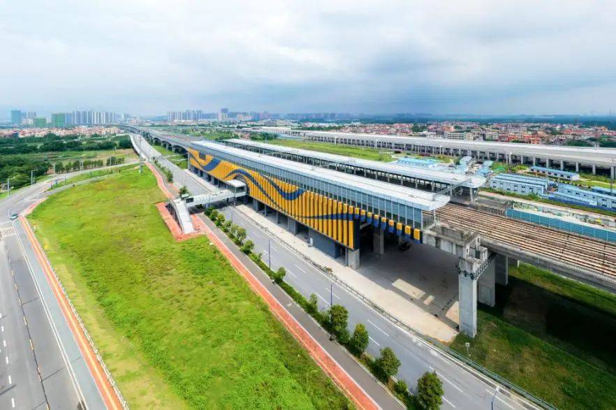 广州7号线&佛山3号线换乘站北滘公园站 图源珠江商报佛山地铁3号线则