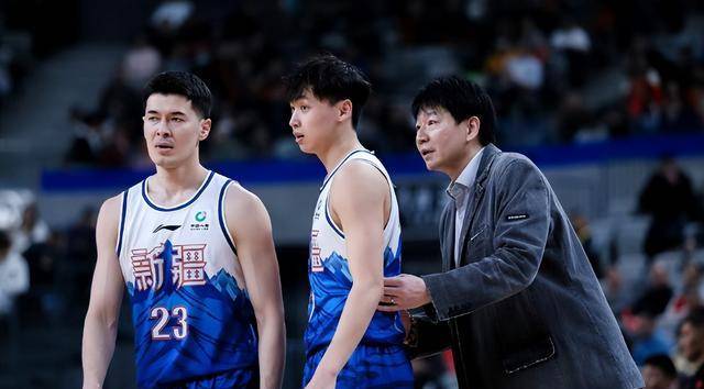 原创辽宁男篮拒绝连败杨鸣全力出击横扫新疆队cctv5直播