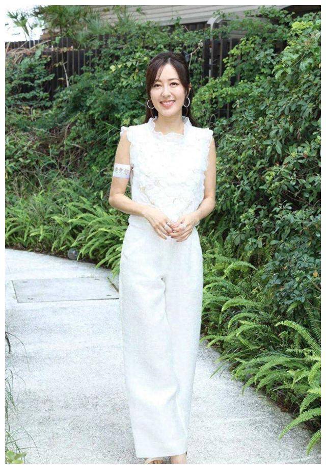 唐诗咏拍旅游节目生活豪奢爆料心灵更为珍贵