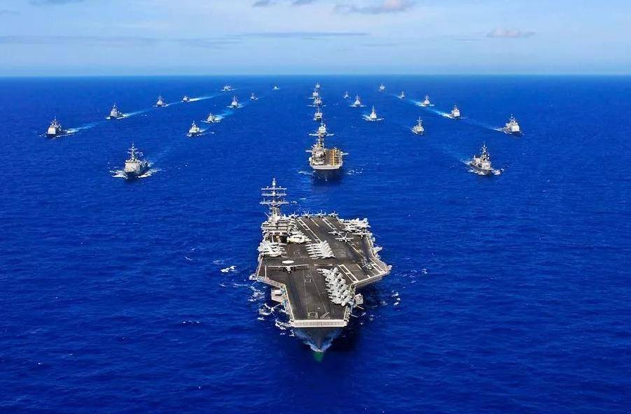 正是因为美国航母强大的战力,不少国家有意研制出国产航母,以抗衡