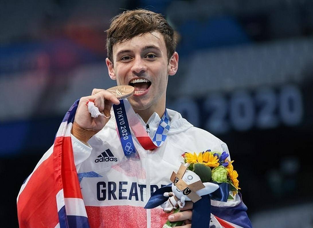 465分夺冠中国跳水头号大敌出炉奥运冠军戴利复出太猛获双金