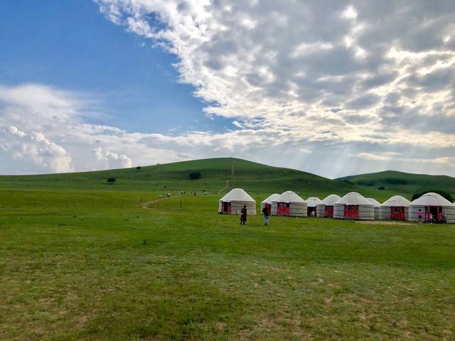 内蒙古沙漠草原游,内蒙古三天旅游规划_火山_旅程_丹丹