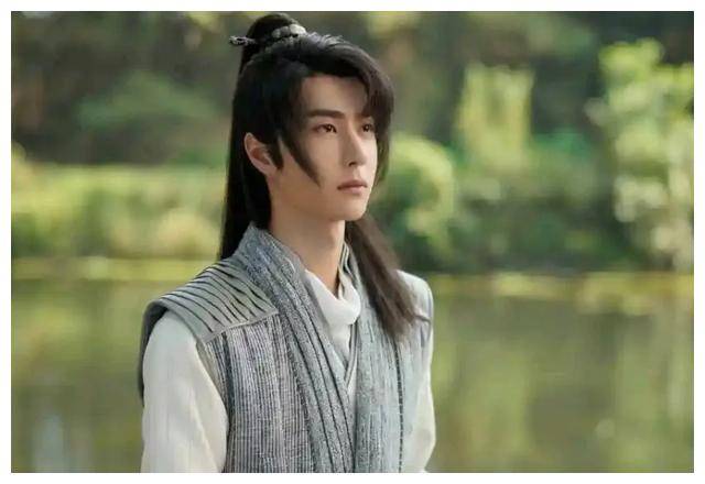 追风者热播王一博演技遭争议观众期待表现提升