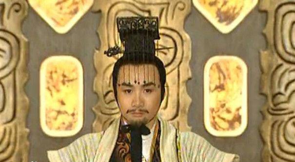 多次击败秦国军队,秦昭襄王出于外交考虑,将太子嬴柱(后来的秦孝文王