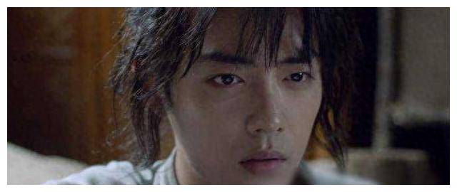 斗罗大陆肖战演绎全新唐三钟镇涛现身打造好爸爸形象