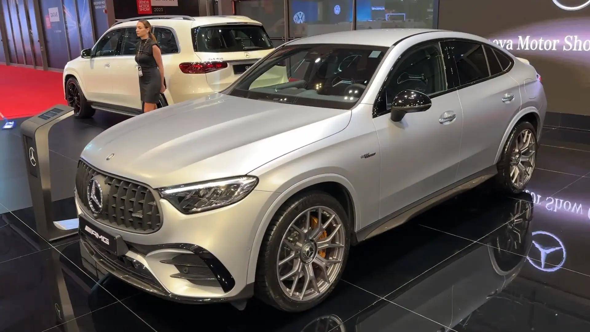 0t插电混动总成,全新奔驰amg glc 63轿跑suv亮相日内瓦车展_搜狐汽车