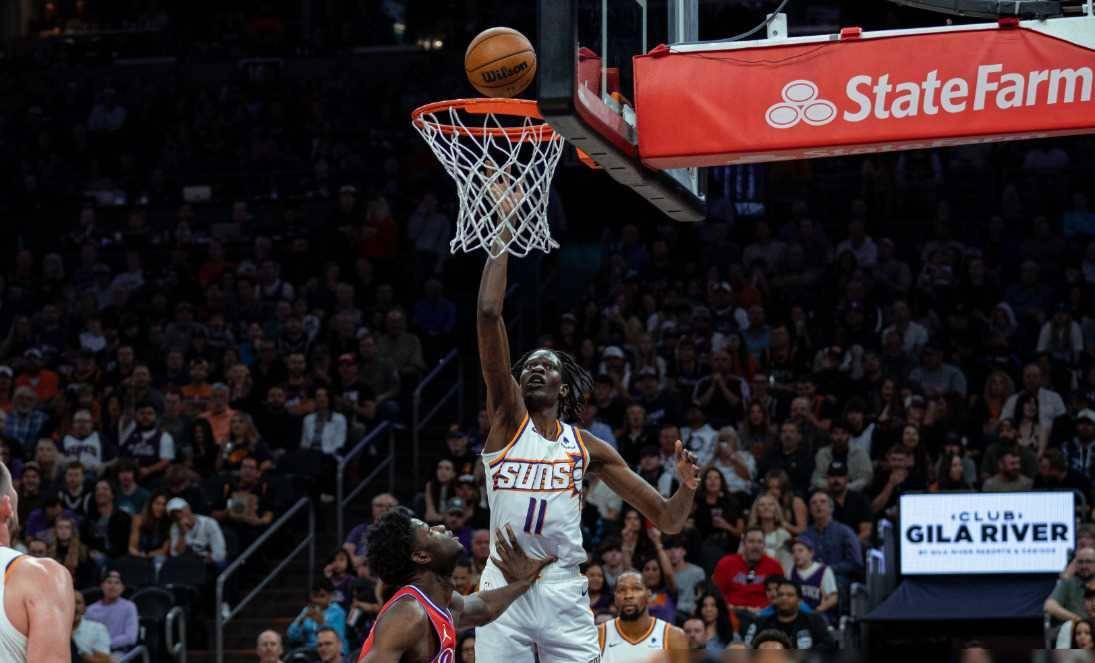 太阳拒逆转,阿伦32分,比尔拉胯布克准三双_比赛_篮球_1