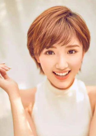 原创非常爱笑笑起来很甜很美的三大星座让男生过目不忘