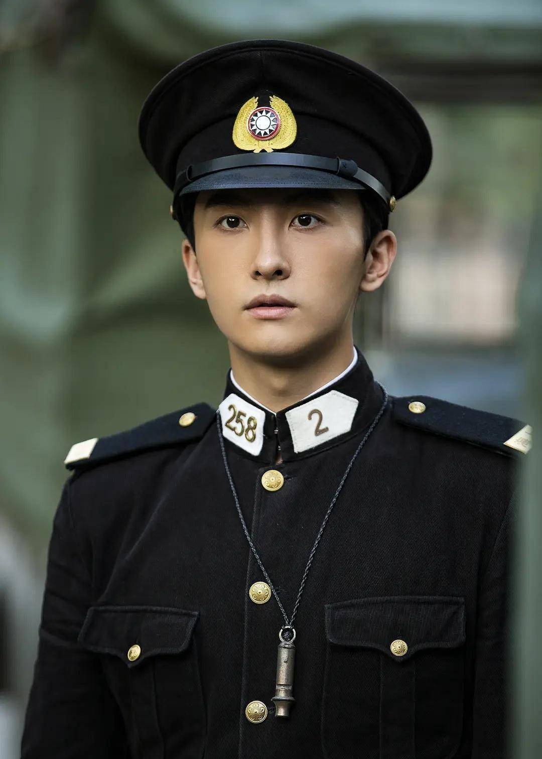 看这几个伏笔,内心真阴暗_杨奎_顾耀东_好朋友