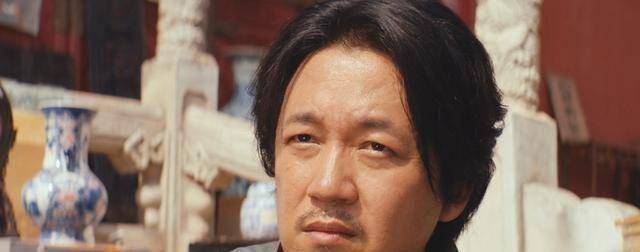 原创《龙岭迷窟》陈瞎子来头不小,剧中一个小动作,串起鬼吹灯宇宙