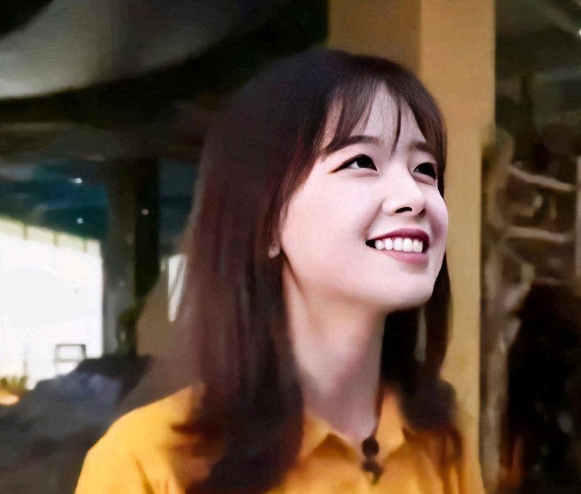 蜜雪冰城旋律太洗脑,王冰冰8g网速冲浪已经学会,甜妹