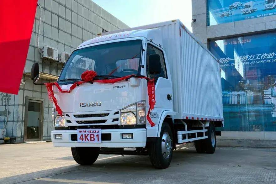 庆铃100p全面升级起售价不到10万!