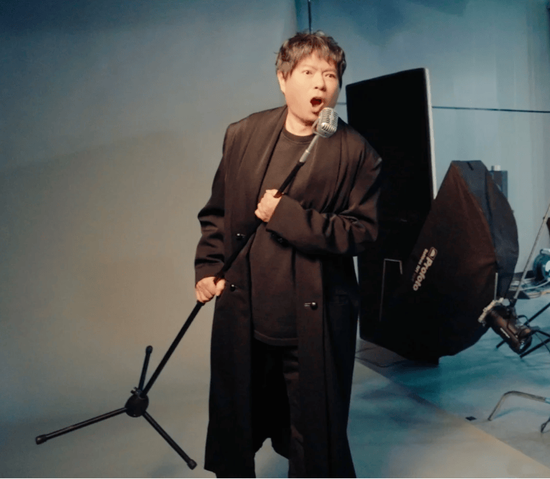 54岁高晓松近照曝光,剪去长发摘掉眼镜,换新造型再战娱乐圈