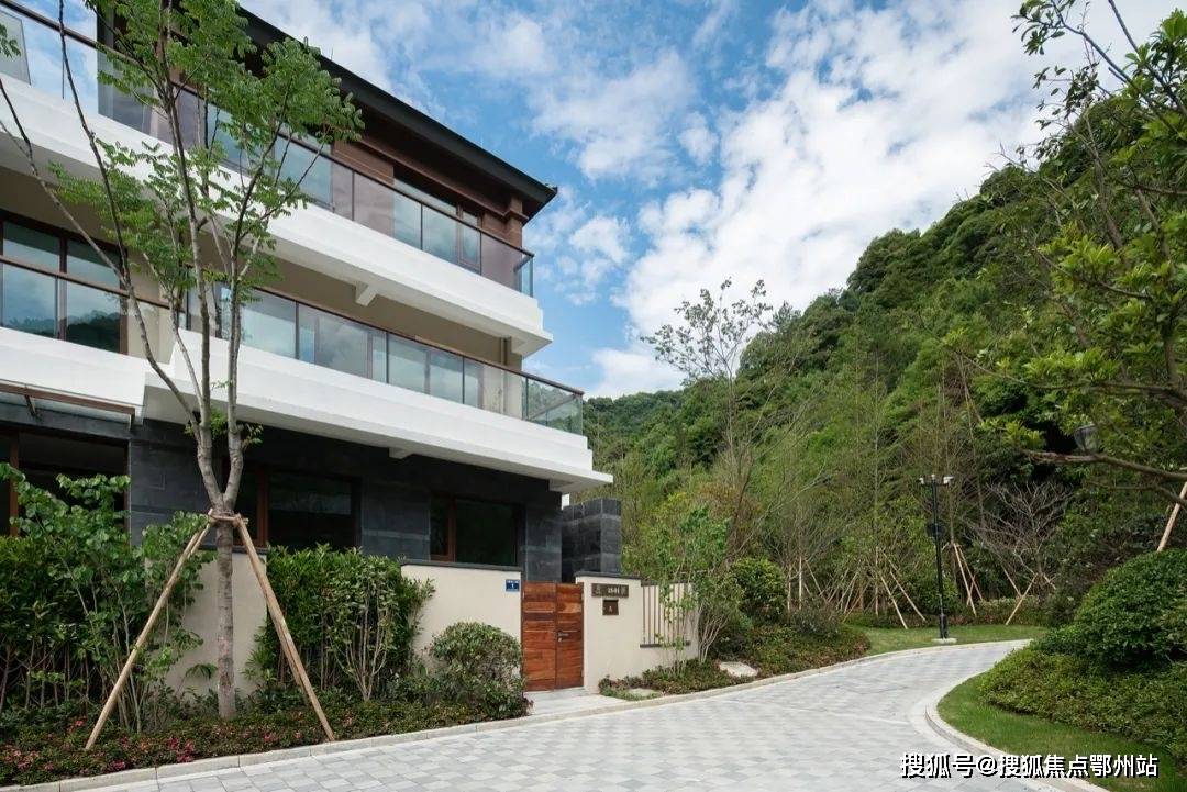 安吉悠隐南山别墅售楼处电话悠隐南山售楼处电话售楼中心价格户型位置