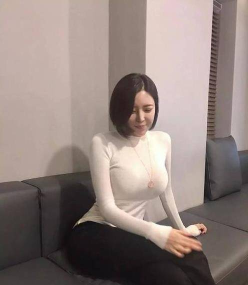 相差17岁恋爱修成正果,当看到女方照片后,网友:小伙真有福_米娜_年龄