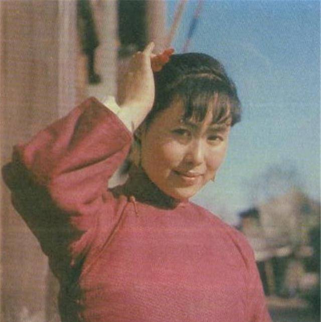 老舍骆驼祥子祥子半生努力却终成个人主义的末路鬼