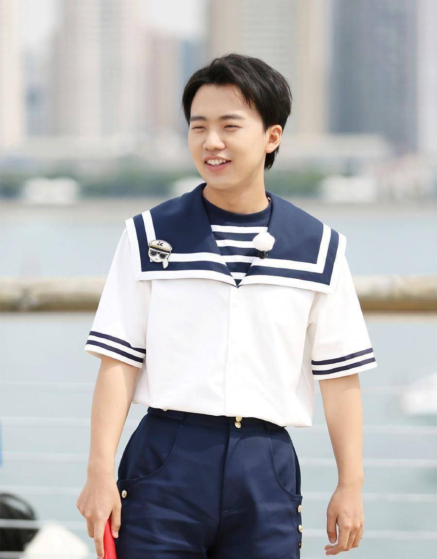 原创雪中悍刀行vs赘婿剧组张若昀跟郭麒麟换一下