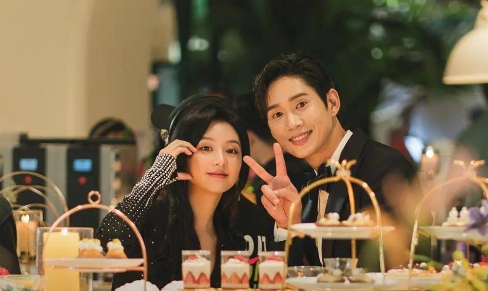 男女主高颜值cp感十足,熬夜追不够看_婚姻_兄弟_金秀贤