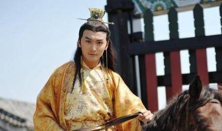 生下的皇子遭人毒手,自己只能靠吃剩饭活下来_朱由校_后宫_奶娘