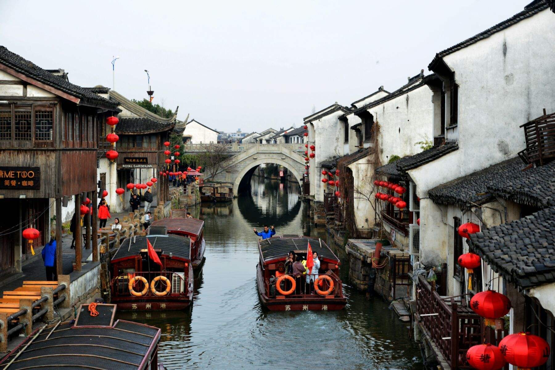 四月份杭州旅游穿什么(四月份杭州旅游穿什么衣服合适)